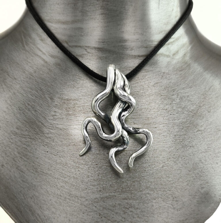 ciondolo medusa ok